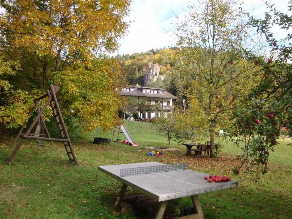 Cafe Pension Krems Вайшенфельд Экстерьер фото